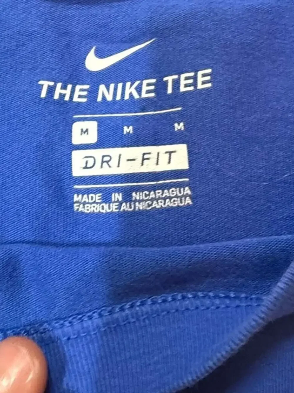 Nike Dallas Mavericks Luka Doncic 77 Dri-Fit Blue T-Shirt Men's Medium